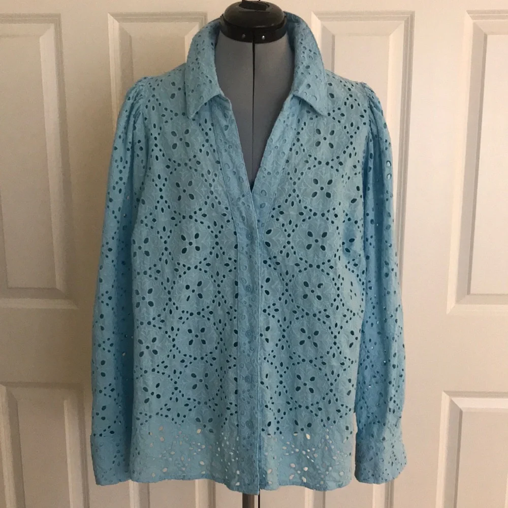 On 34th Blue Cool Eyelet Blouse Top Spring Plus Size Curve Loving Size… - Picture 2 of 15